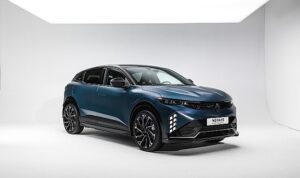 Yeni Renault Megane E-Tech Elektrikli: Etkileyici Tasarım, Dinamizm ve Teknoloji  Kategori: Otomotiv