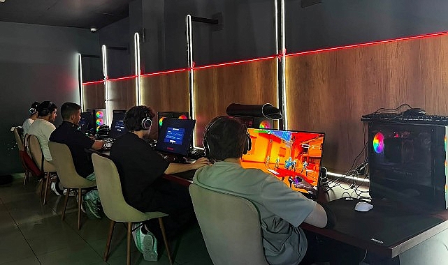 15 Temmuz Ruhu Keçiören’de E-Sporla Yaşatıldı