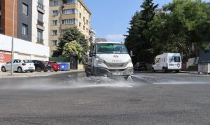 Altayçeşme’de Temizlik Hamlesi