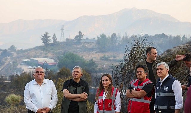 Antalya Büyükşehir ekipleri orman yangınlarını söndürme çalışmalarına seferber oldu