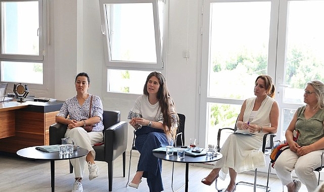 Başkan Lâl Denizli, Halk Günü buluşmalarında vatandaşları dinlemeye devam ediyor