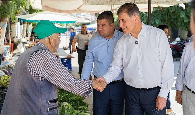 Başkan Tugay Tire’de vatandaşlar, üreticiler ve esnafla buluştu