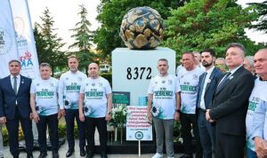 Bayrampaşa’da Srebrenitsa şehitleri için anlamlı yürüyüş