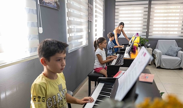 Bornova’da yaz tatili üretime dönüştü