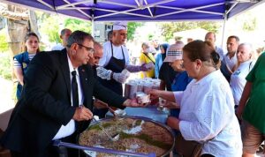 Buca’da aşure birlik ve beraberlik için karıldı