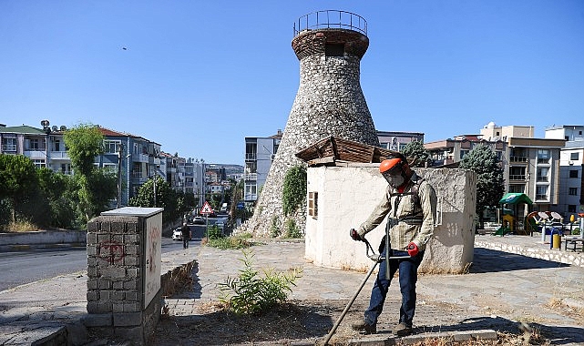Buca’da yaz temizliği hız kesmeden sürüyor