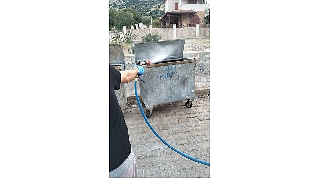 Didim Belediyesi Halk Sağlığı İçin Gece Gündüz Sahada