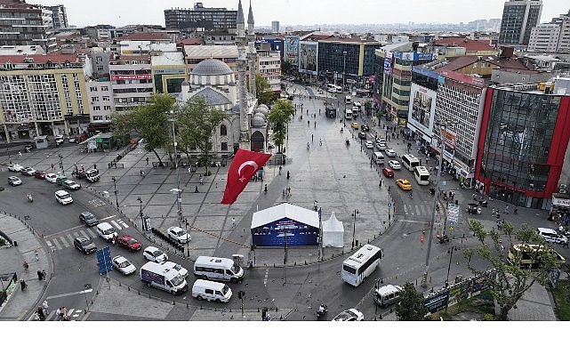İBB YKS Tercih Döneminde Gençlerin Yanında