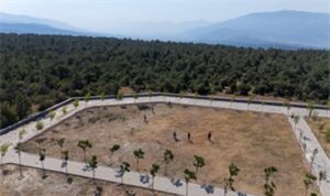 İzmir’de mezarlıklarda Türkiye’ye örnek olacak model