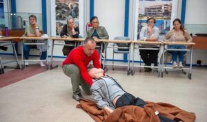 Karşıyaka’da afetlere karşı gönüllü seferberliği büyüyor