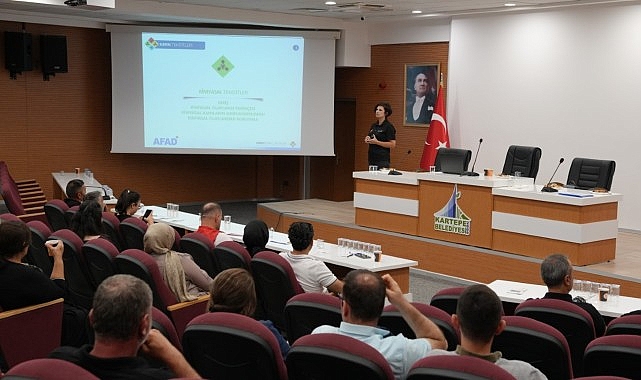 Kartepe Belediyesi Personeline Afet Eğitimi