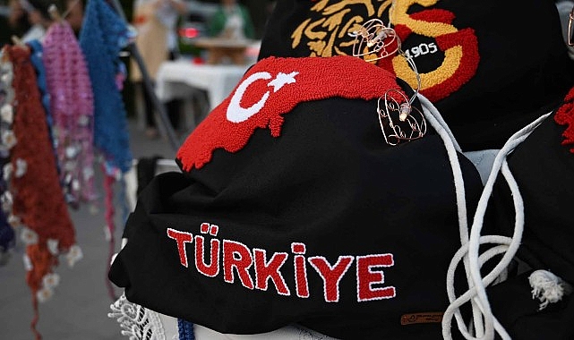 Kemer’de “Üreten ev hanımları” kermesi