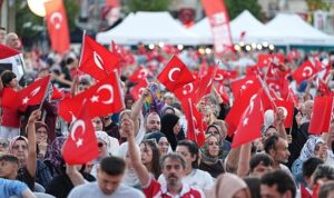 Kocaeli kol kola girdi, tek yürek oldu