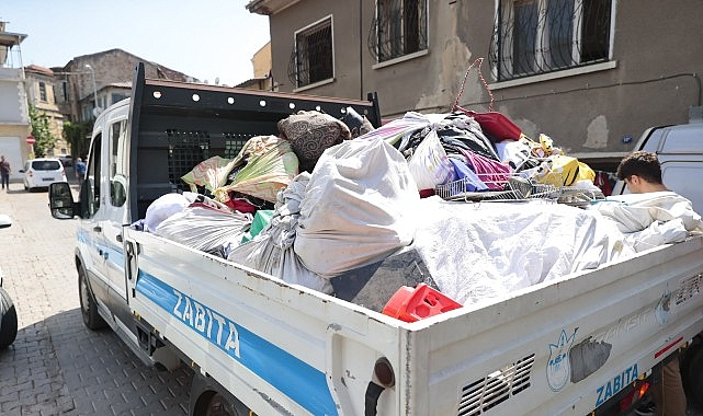 Konak zabıtasından izinsiz seyyar satışa sıkı denetim