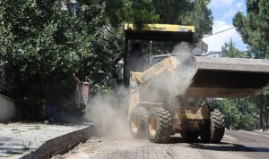 Maltepe’de Asfalt Mesaisi Cevizli’de Devam Ediyor