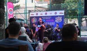 Parklarda konser coşkusu devam ediyor