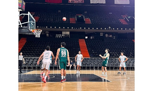 Üsküdar Üniversitesi basketbolda ikinci kez Türkiye şampiyonu!