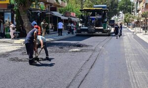 Salihli’nin Şüheda Caddesi Baştan Aşağı Yenileniyor
