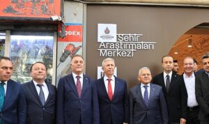 Tarihi Kuyumcu Han İstanbul’a Kazandırıldı
